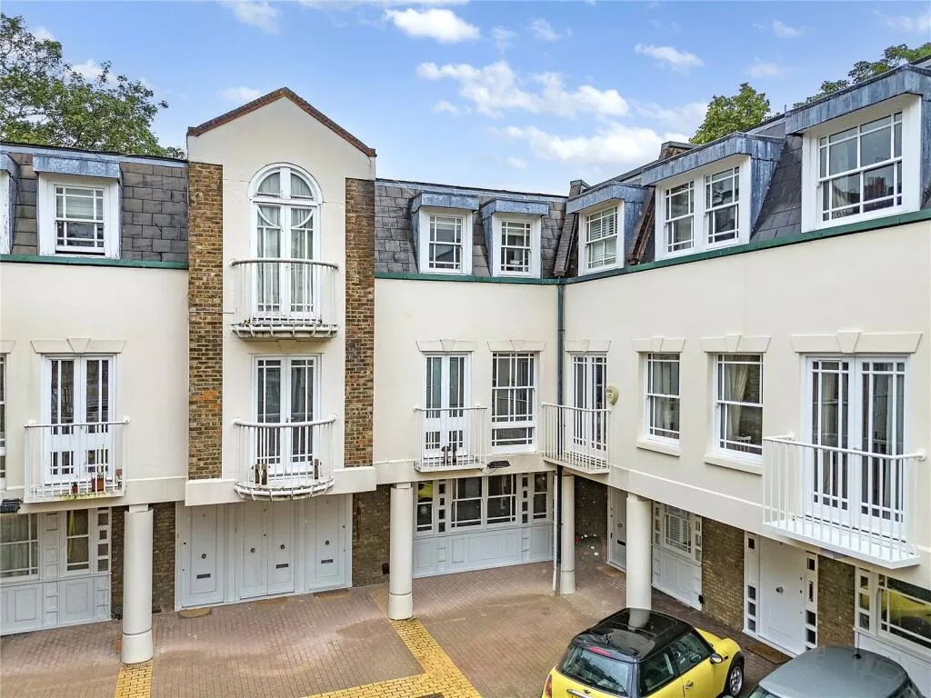 3 bedroom duplex for rent