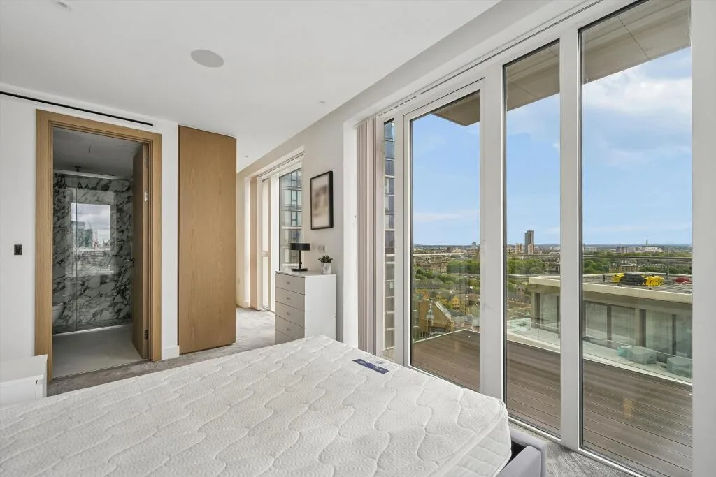 3 bedroom flat for rent