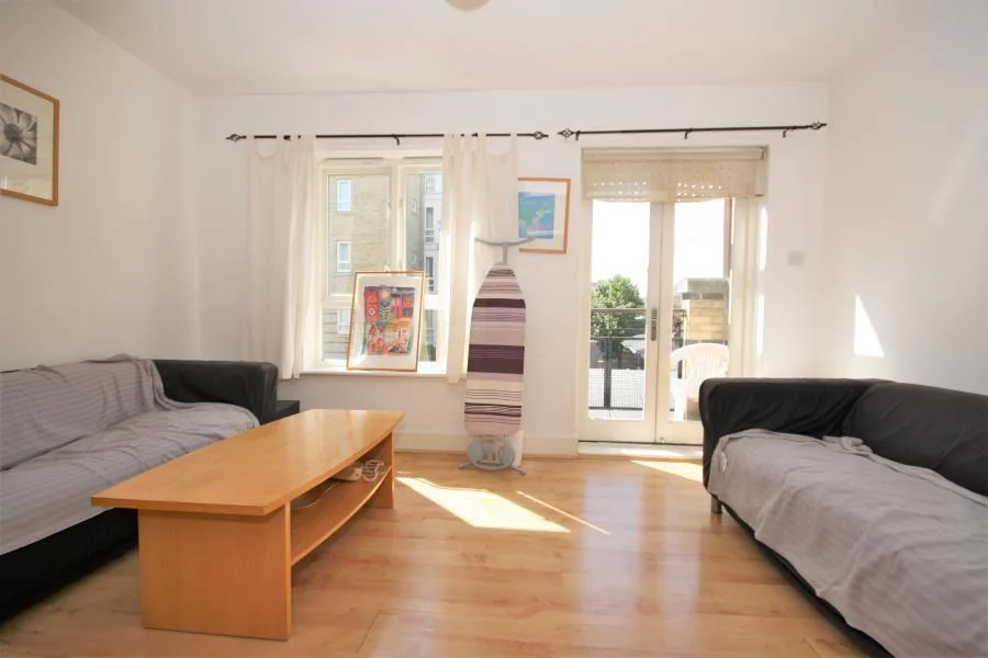 4 bedroom town house for rent