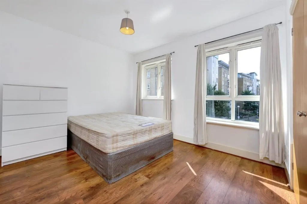 4 bedroom town house for rent