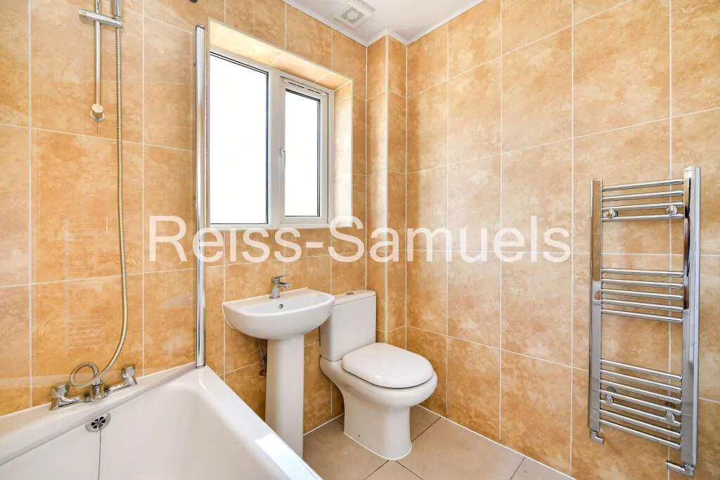 3 bedroom apartment for rent