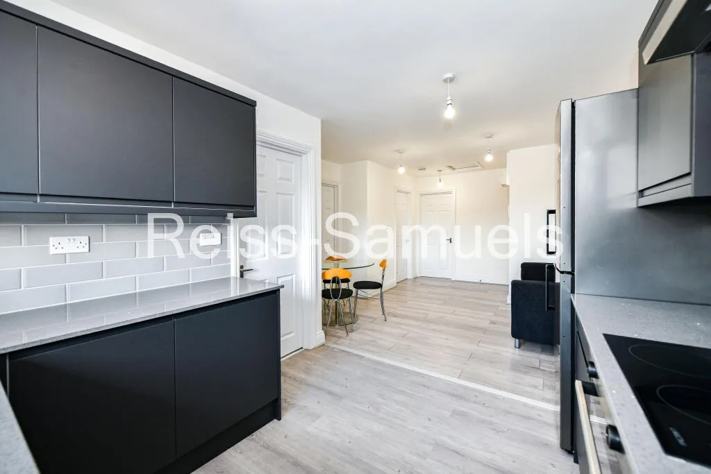 3 bedroom apartment for rent