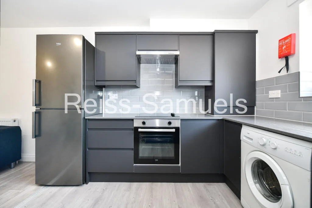 3 bedroom apartment for rent