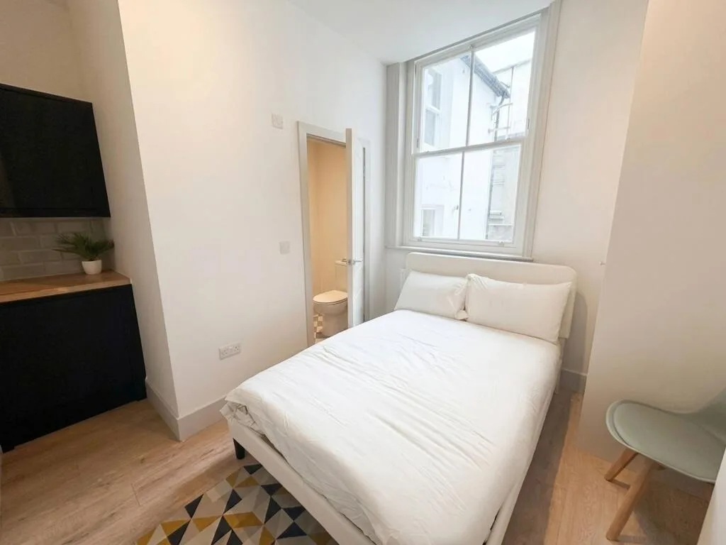 Studio flat for rent