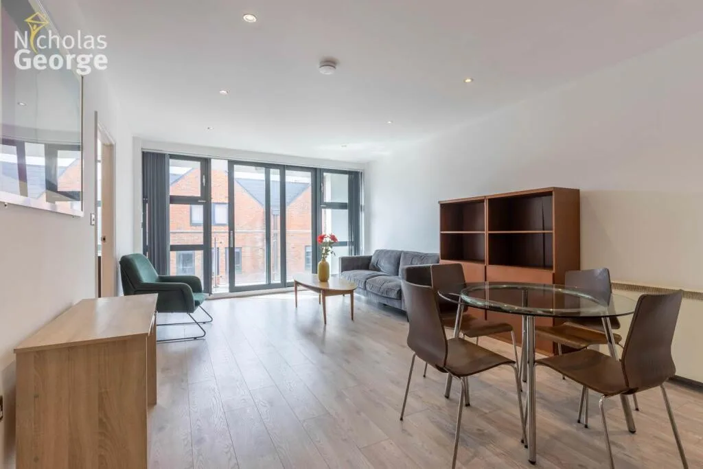 2 bedroom flat for rent