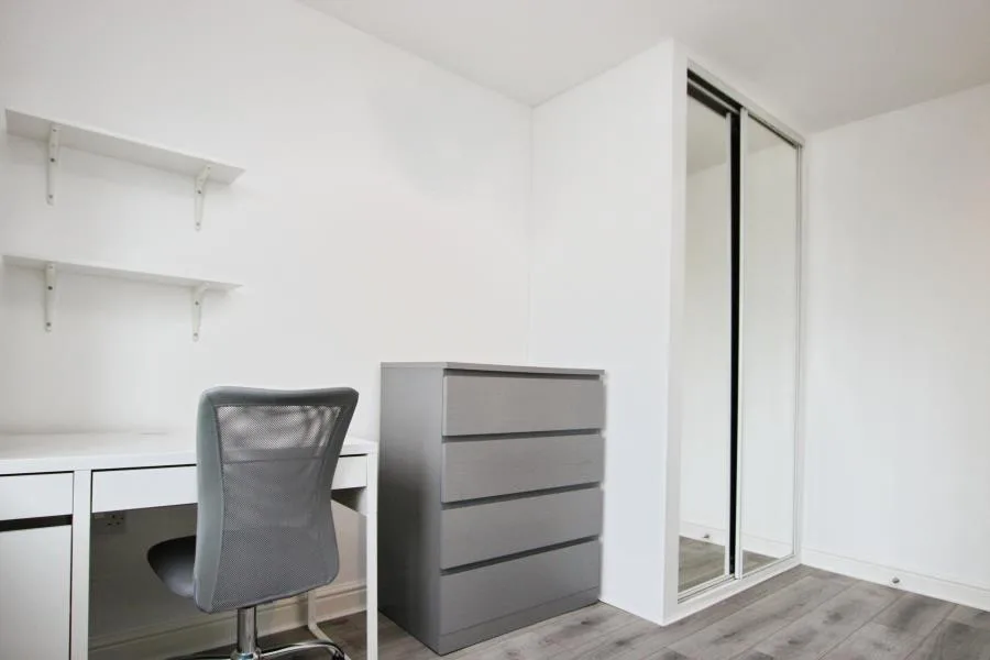 4 bedroom terraced house for rent