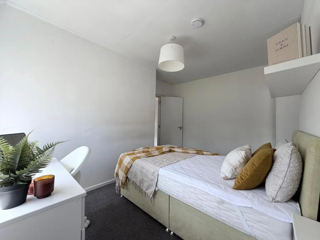 4 bedroom terraced house for rent