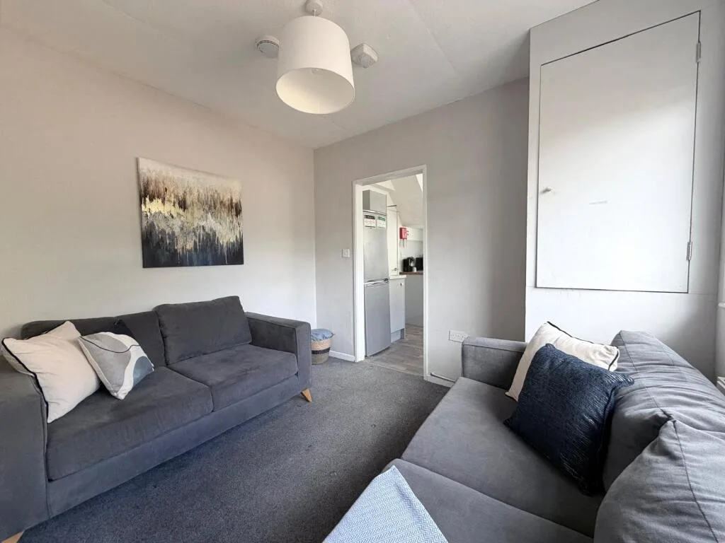 4 bedroom terraced house for rent