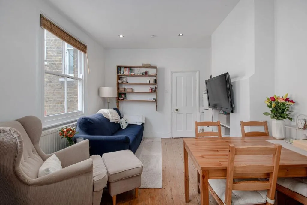2 bedroom flat for rent
