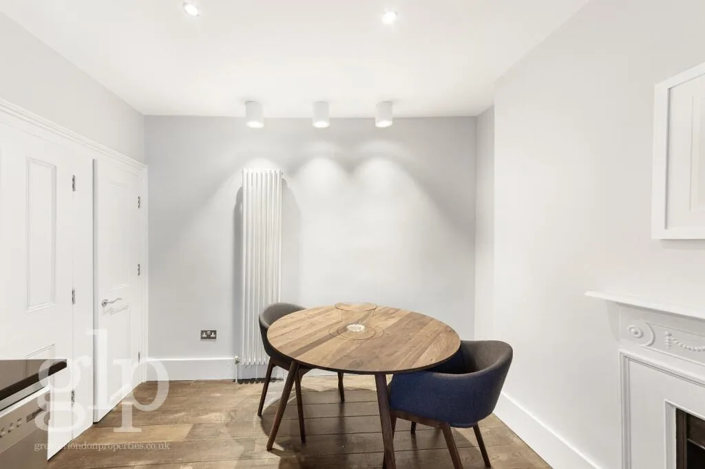 2 bedroom terraced house for rent