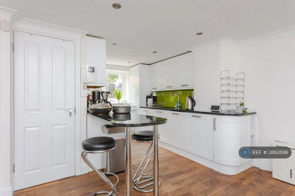 4 bedroom terraced house for rent