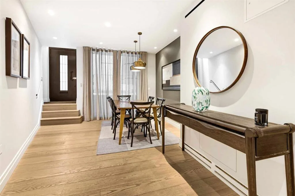 2 bedroom house for rent