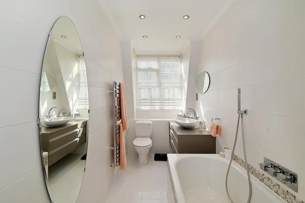 3 bedroom mews property for rent
