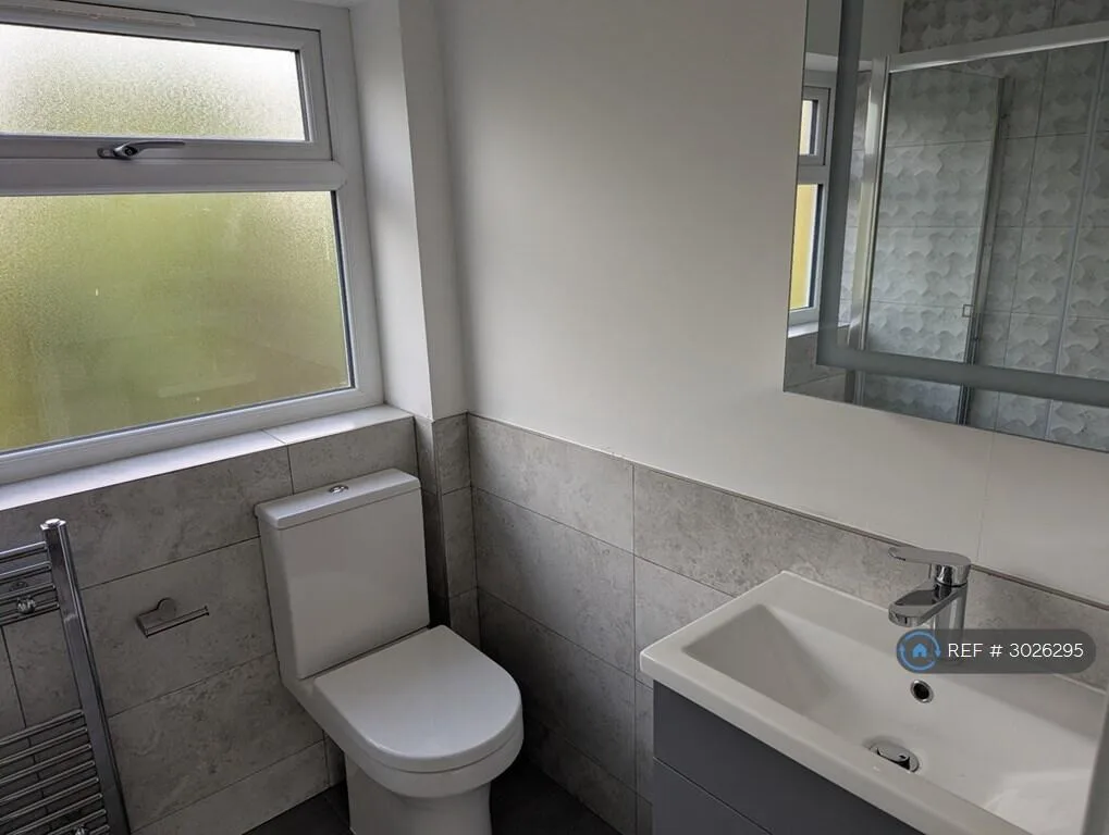 4 bedroom terraced house for rent