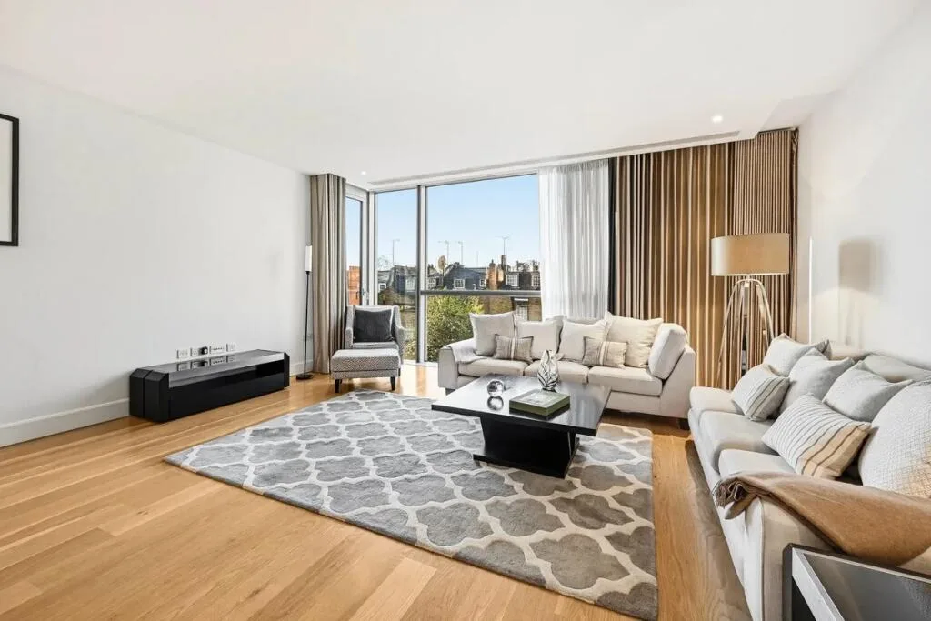 3 bedroom flat for rent