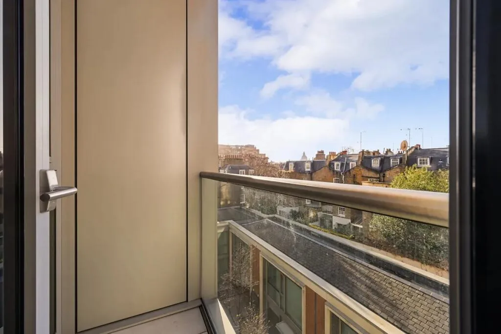 3 bedroom flat for rent