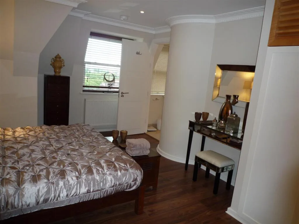 3 bedroom flat for rent