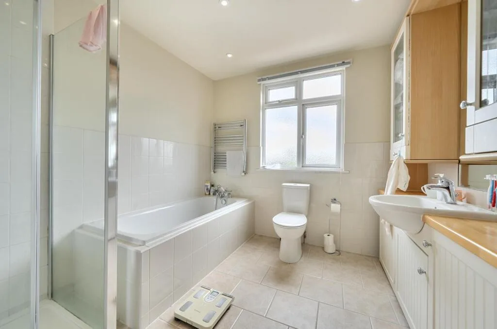 4 bedroom house for rent
