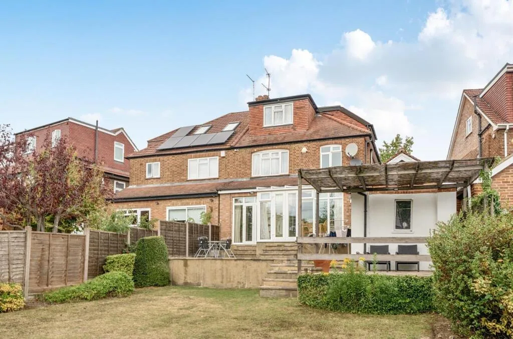 4 bedroom house for rent