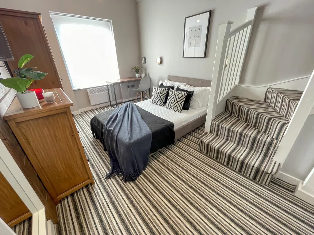 1 bedroom house for rent