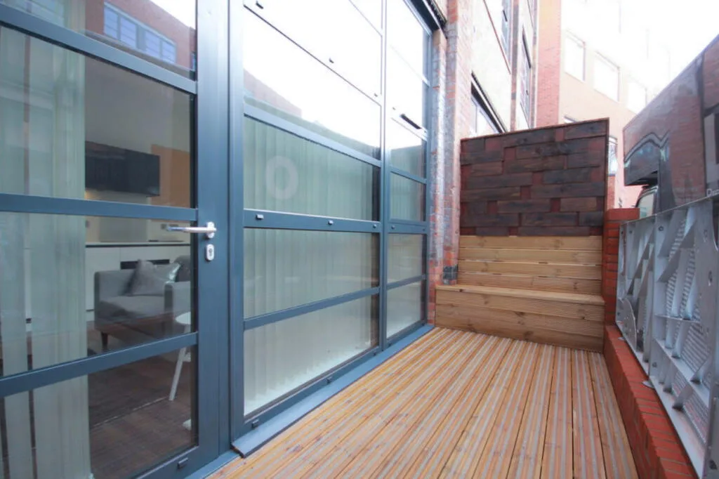 Studio flat for rent