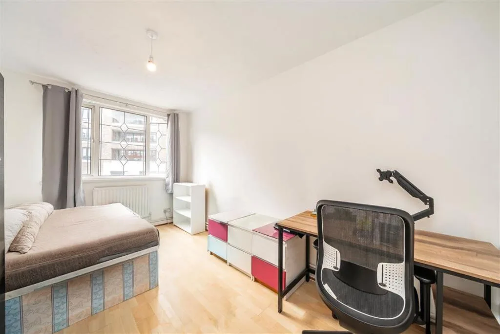 4 bedroom flat for rent