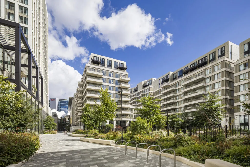 3 bedroom flat for rent
