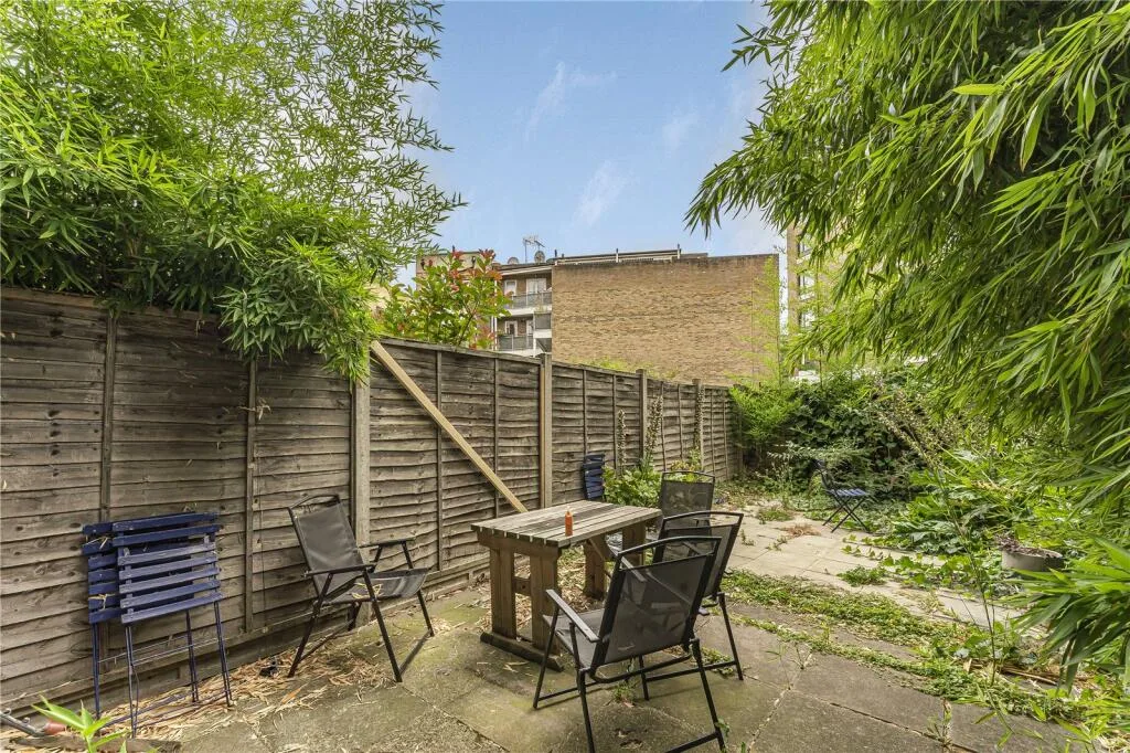 4 bedroom apartment for rent