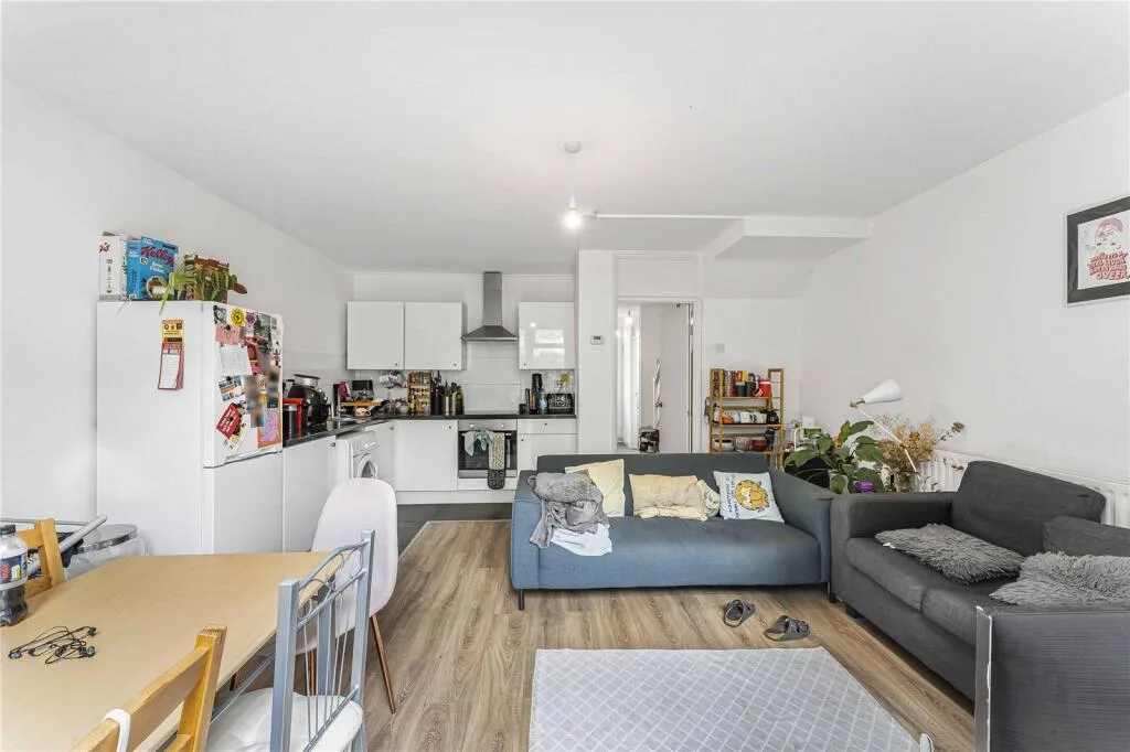 4 bedroom apartment for rent