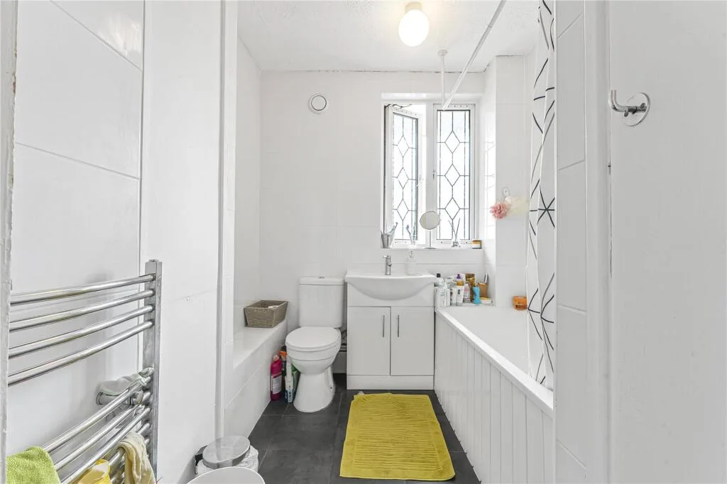 4 bedroom apartment for rent