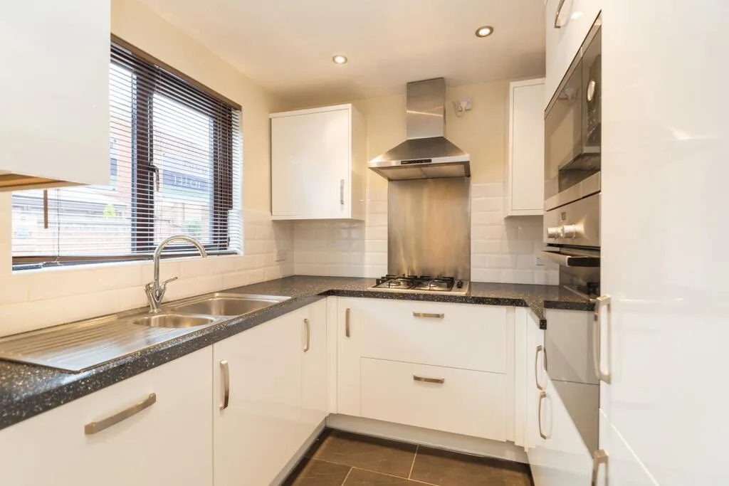 2 bedroom terraced house for rent