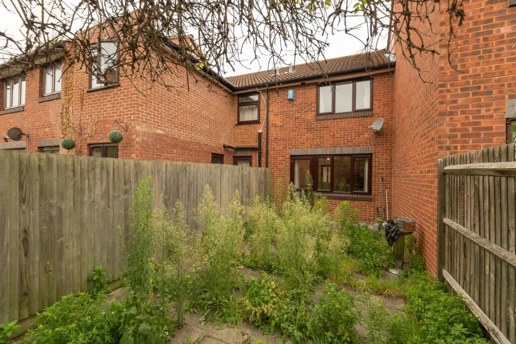2 bedroom terraced house for rent