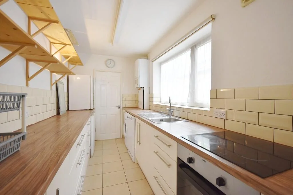 2 bedroom terraced house for rent