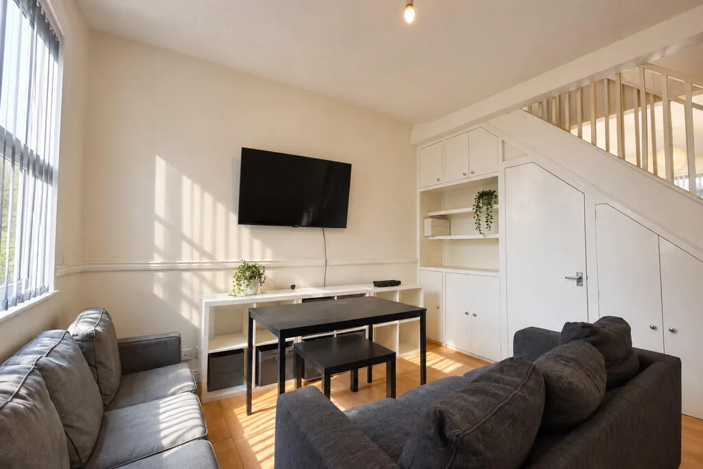2 bedroom terraced house for rent