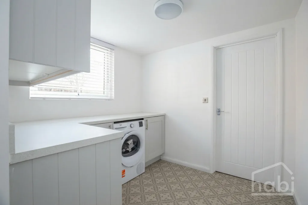 1 bedroom house for rent