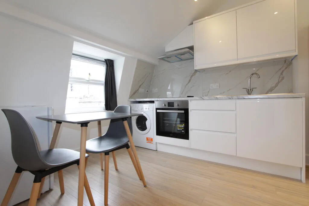 Studio flat for rent