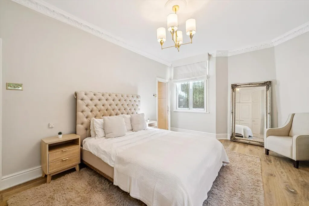 3 bedroom flat for rent
