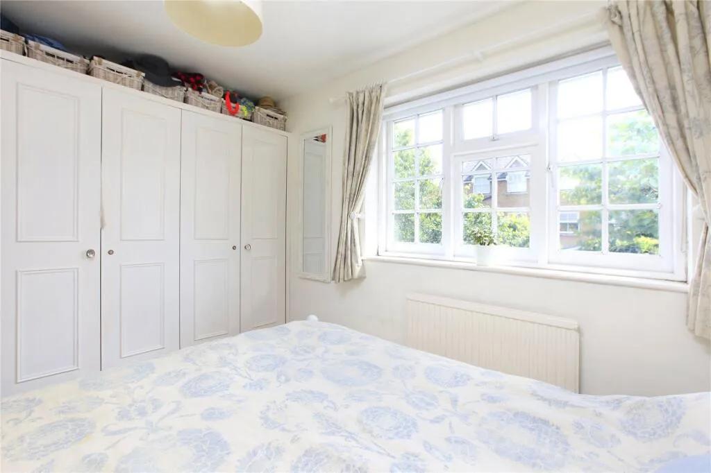 2 bedroom house for rent