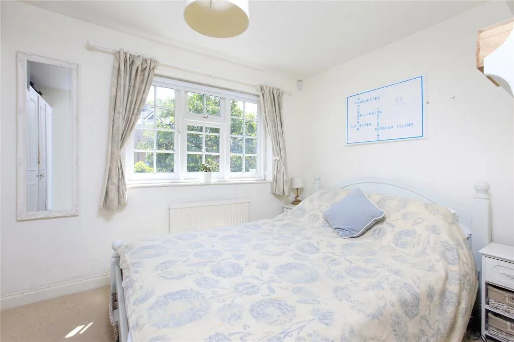2 bedroom house for rent