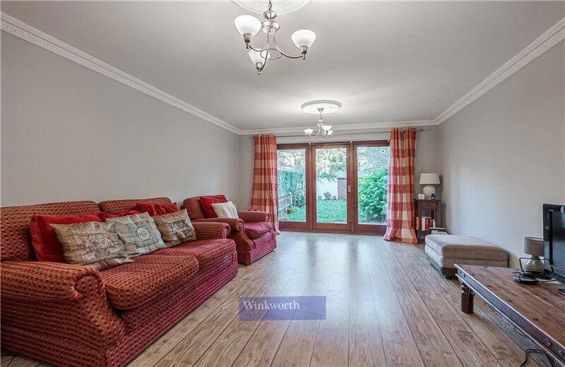 2 bedroom semi-detached house for rent