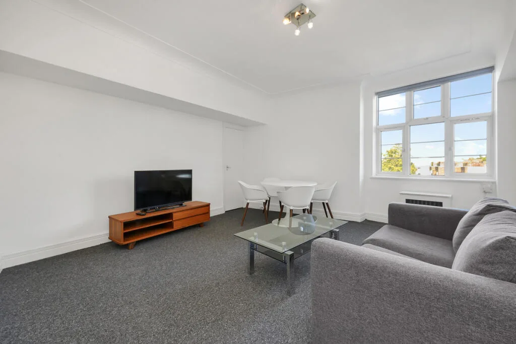 2 bedroom flat for rent