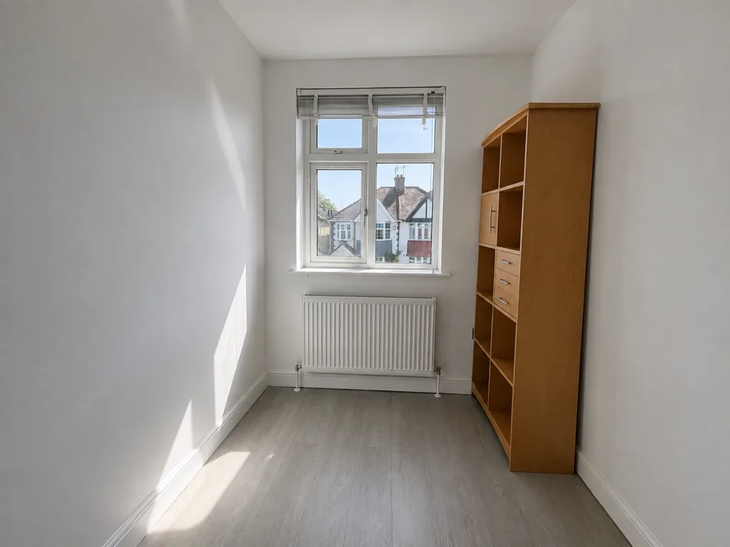 3 bedroom semi-detached house for rent