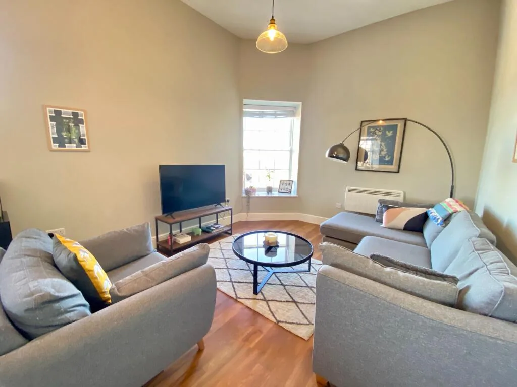 2 bedroom apartment for rent
