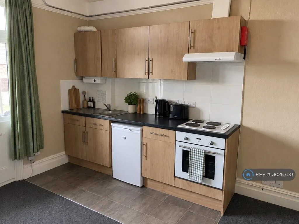 Studio flat for rent