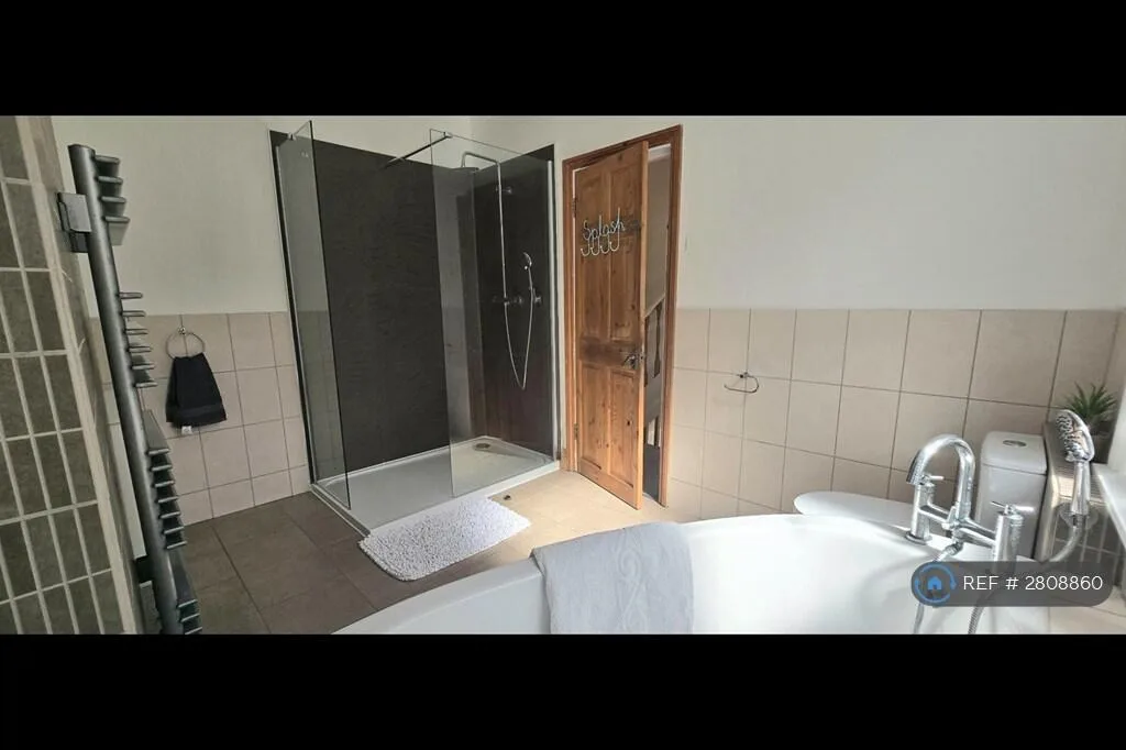 4 bedroom terraced house for rent