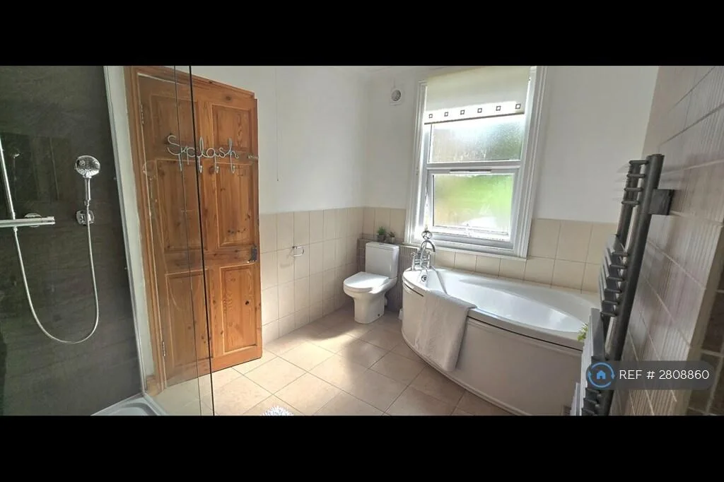 4 bedroom terraced house for rent