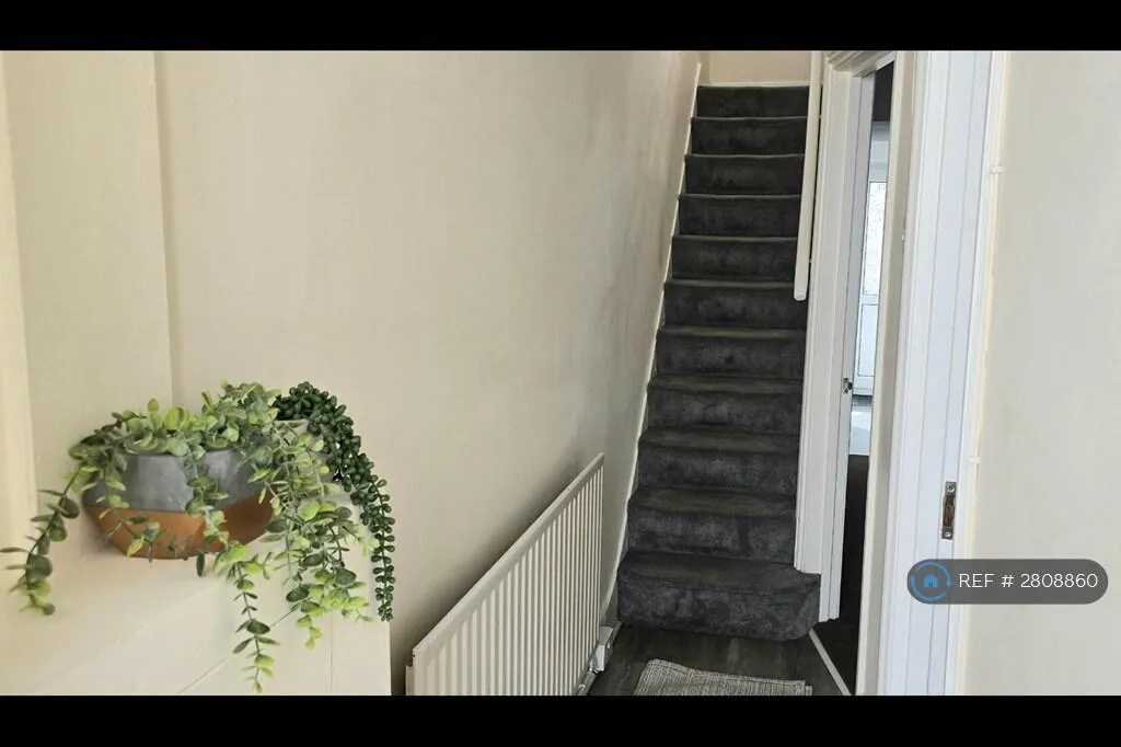 4 bedroom terraced house for rent