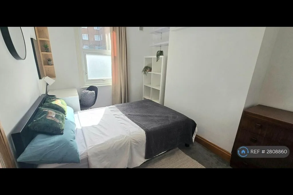 4 bedroom terraced house for rent