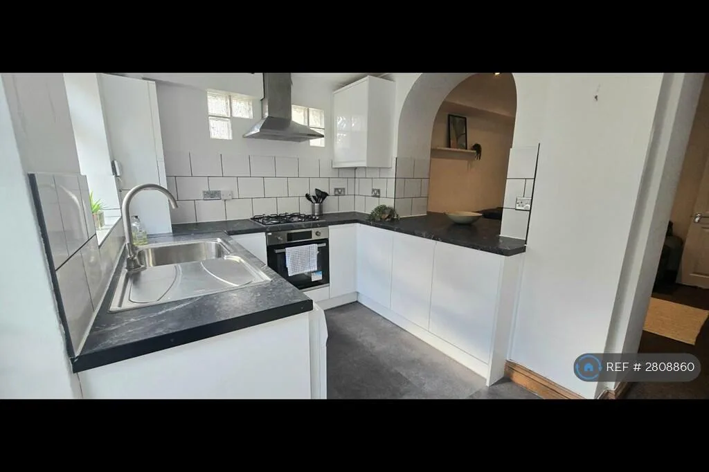4 bedroom terraced house for rent