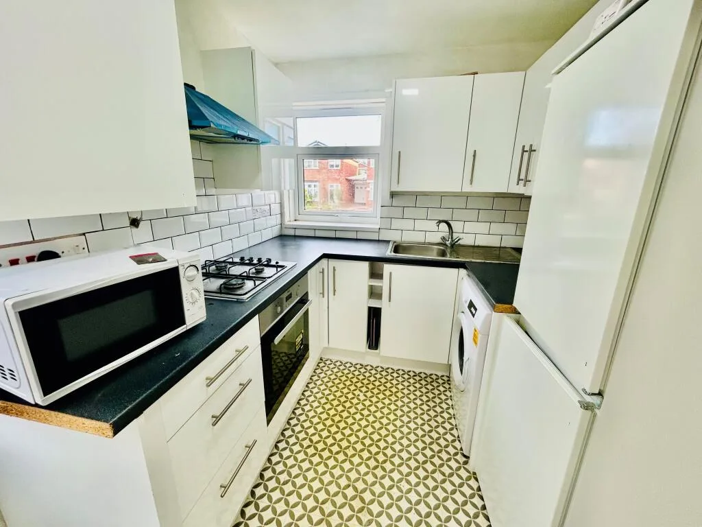 2 bedroom bungalow for rent